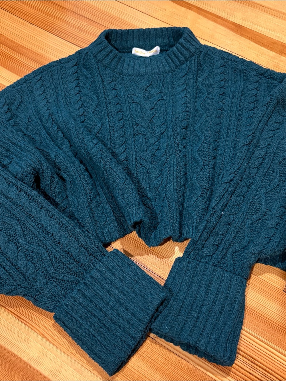 Cable Knit Cropped Sweater in Teal